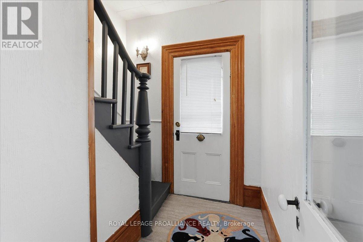 1724b County Road 10, Prince Edward County, Ontario  K0K 1P0 - Photo 17 - X13064330