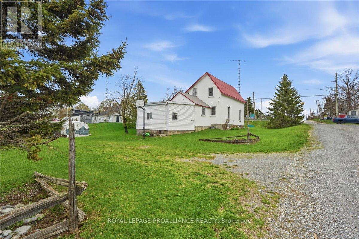 1724b County Road 10, Prince Edward County, Ontario  K0K 1P0 - Photo 31 - X13064330