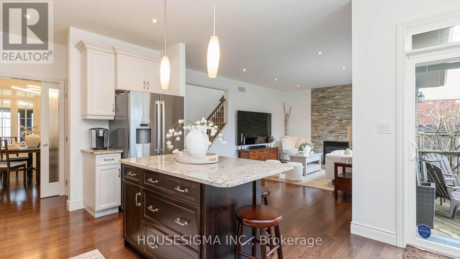 2001 Jubilee Drive, London North, Ontario  N6G 0H7 - Photo 16 - X13064278
