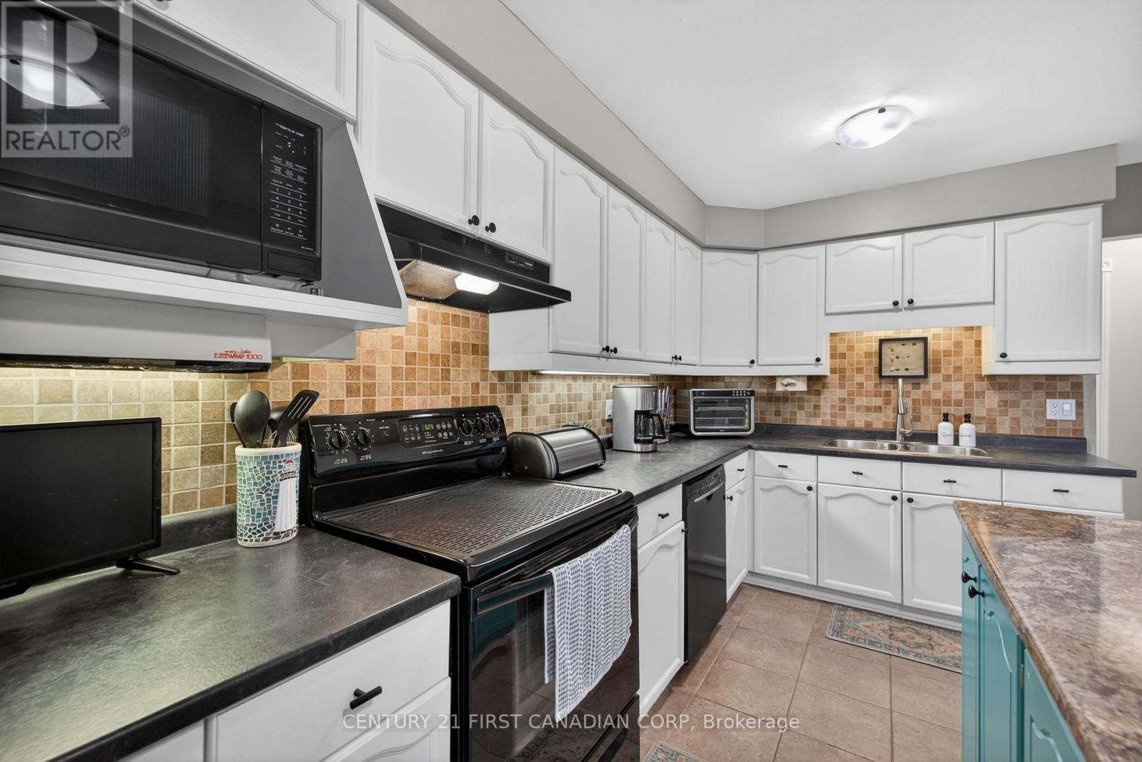 9 Bonaparte Lane, London East, Ontario  N5V 4B1 - Photo 13 - X13064358