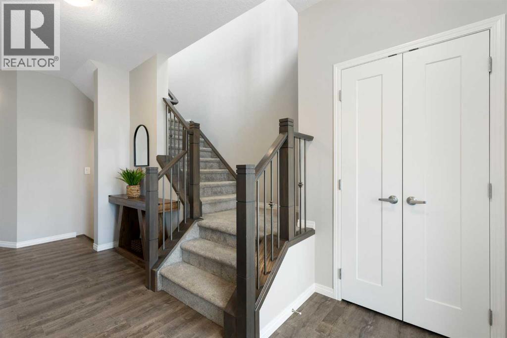 1 Osborne Common SW, Airdrie, Alberta  T4B 5E3 - Photo 27 - A2302727