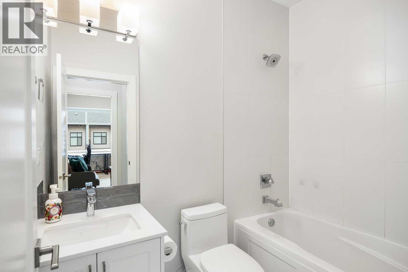 1146 Black Mountain Drive, Kelowna, British Columbia  V1P 0A7 - Photo 13 - 10373262