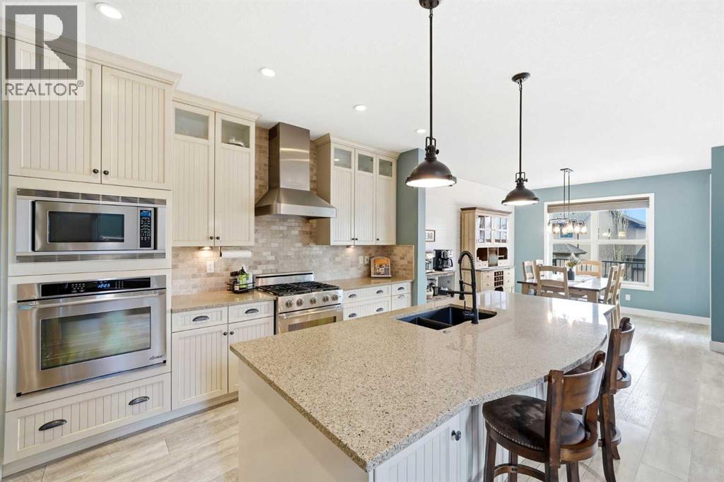 6 Ranchers Manor, Okotoks, Alberta  T1S 0G5 - Photo 4 - A2304435