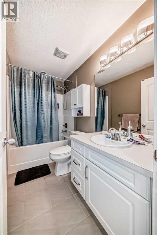 105 Sandpiper Point, Chestermere, Alberta  T1X 0V5 - Photo 35 - A2306659
