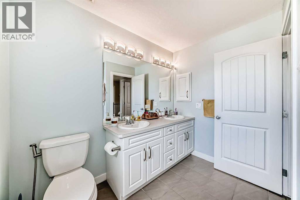 105 Sandpiper Point, Chestermere, Alberta  T1X 0V5 - Photo 25 - A2306659