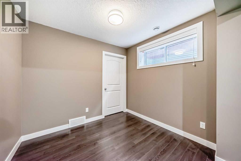 105 Sandpiper Point, Chestermere, Alberta  T1X 0V5 - Photo 31 - A2306659