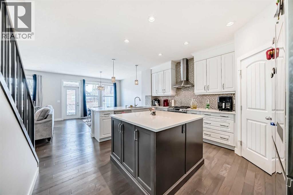 105 Sandpiper Point, Chestermere, Alberta  T1X 0V5 - Photo 8 - A2306659