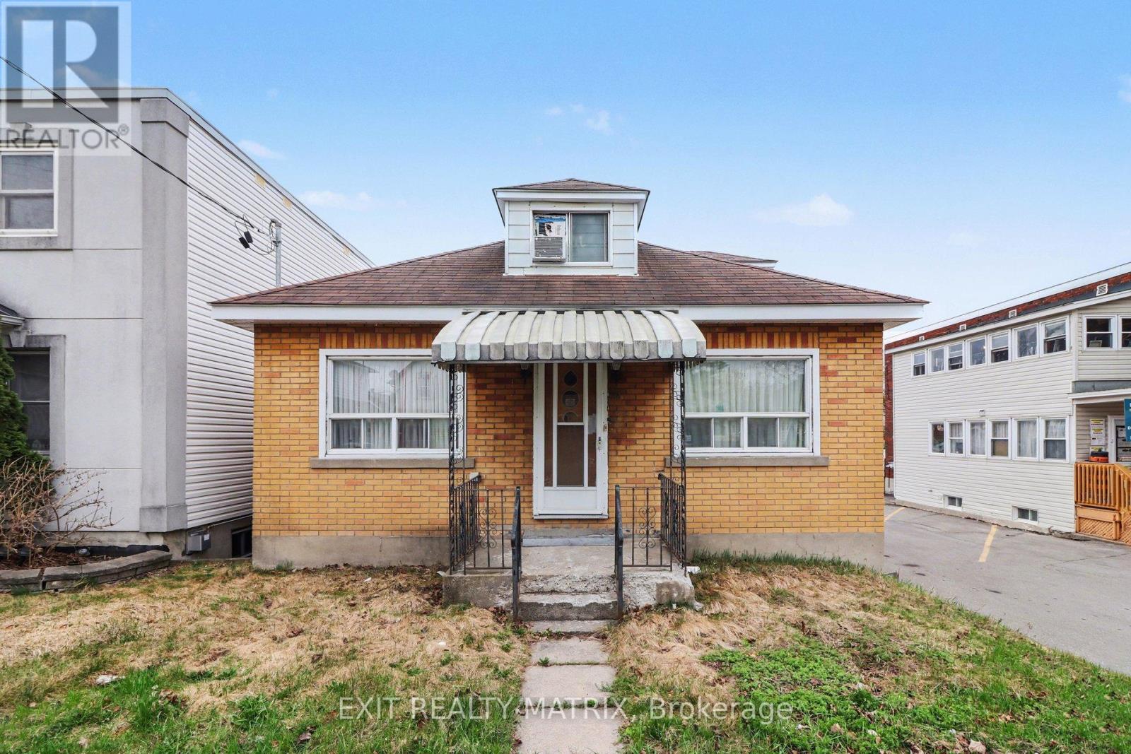 314 MONTFORT STREET, Ottawa, Ontario