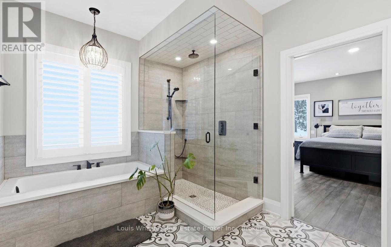 161 Boyd Lake Road, West Grey, Ontario  N0G 1S0 - Photo 19 - X12825816