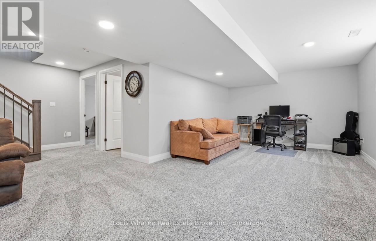 161 Boyd Lake Road, West Grey, Ontario  N0G 1S0 - Photo 23 - X12825816