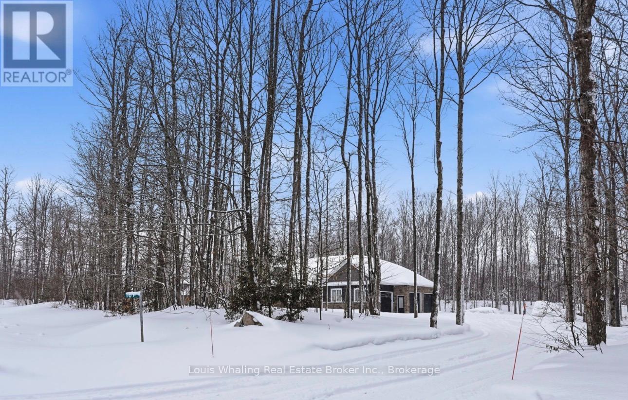 161 Boyd Lake Road, West Grey, Ontario  N0G 1S0 - Photo 38 - X12825816