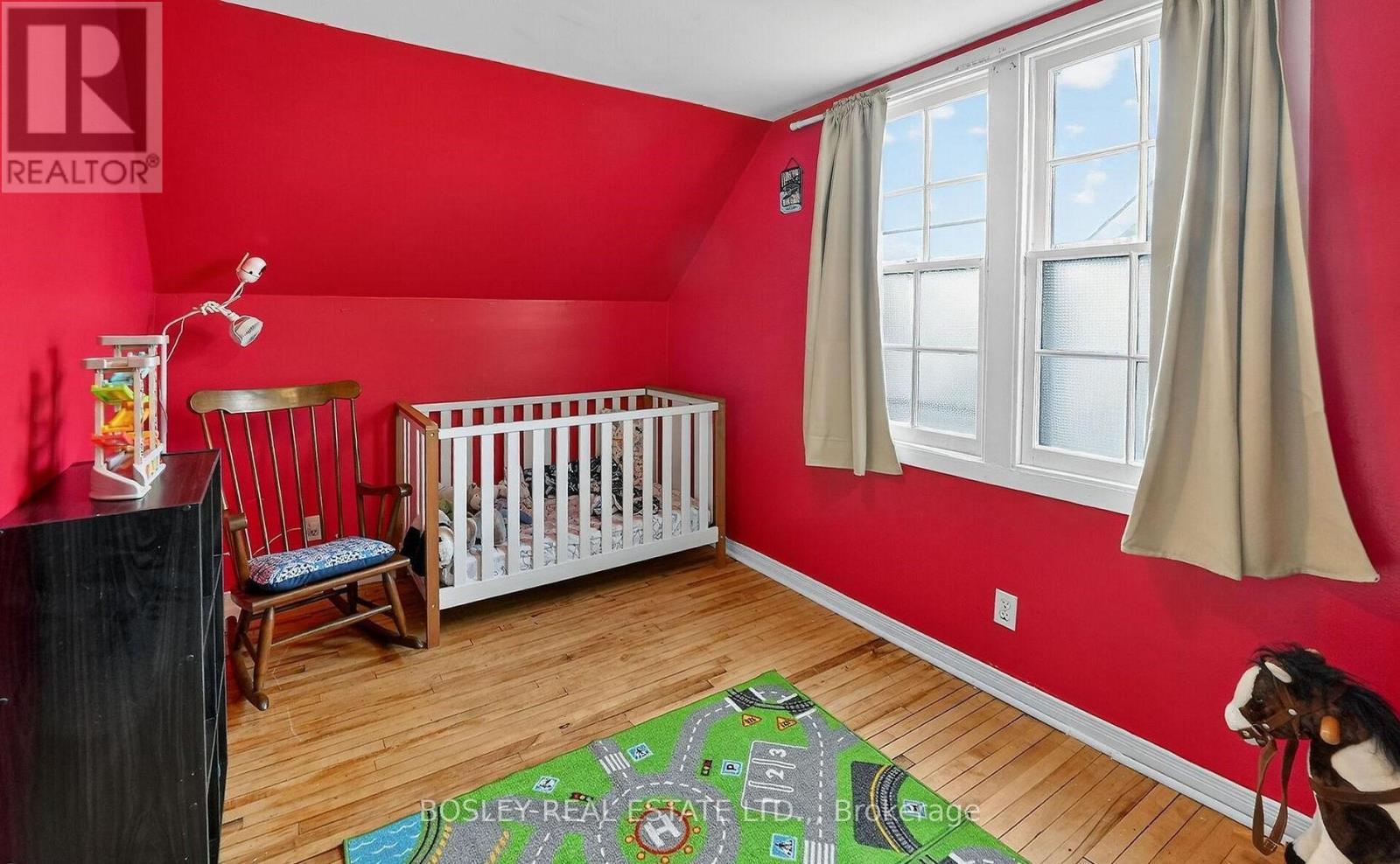 5401 Menzie Street, Niagara Falls, Ontario  L2E 2V7 - Photo 13 - X13064234