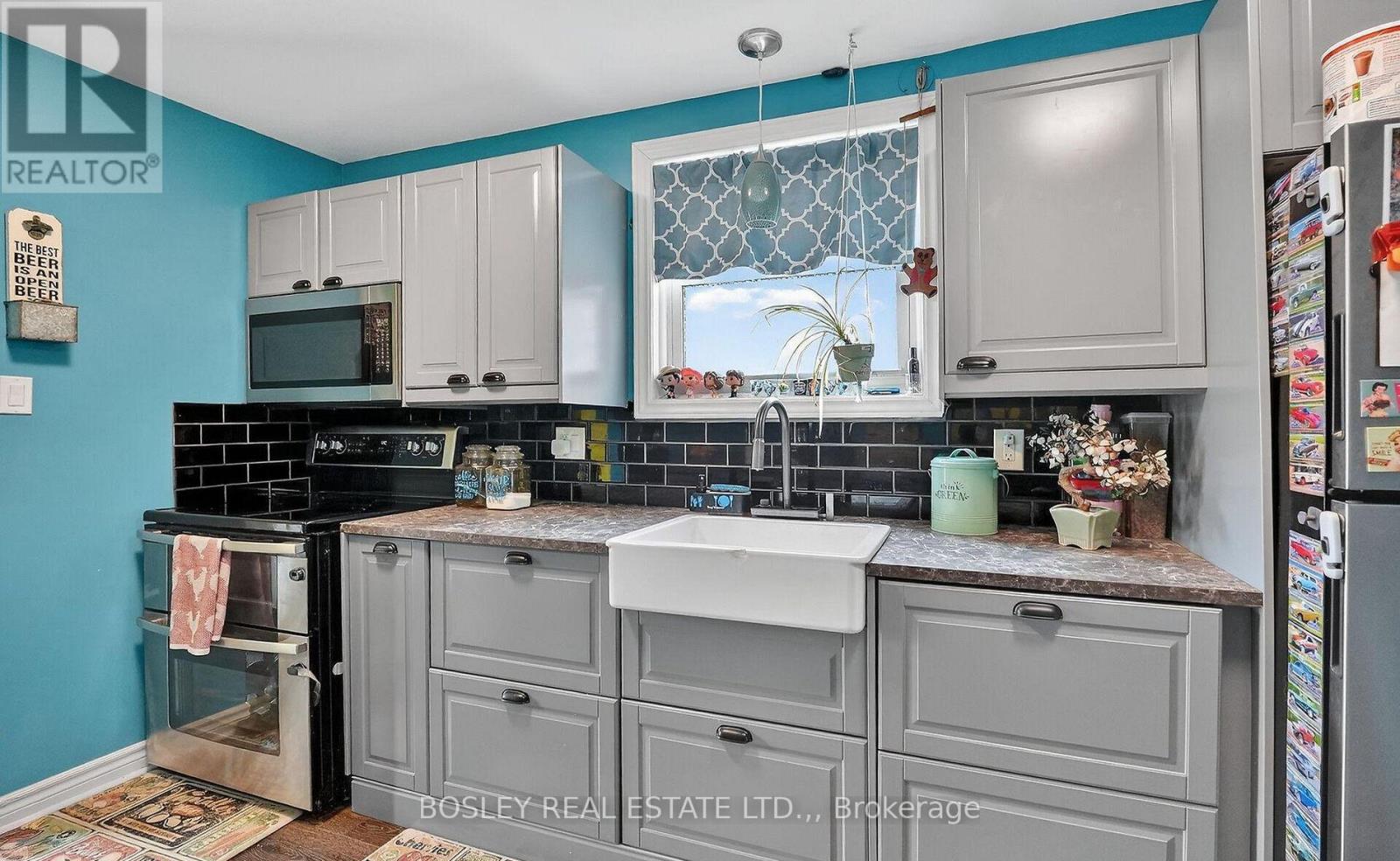 5401 Menzie Street, Niagara Falls, Ontario  L2E 2V7 - Photo 5 - X13064234