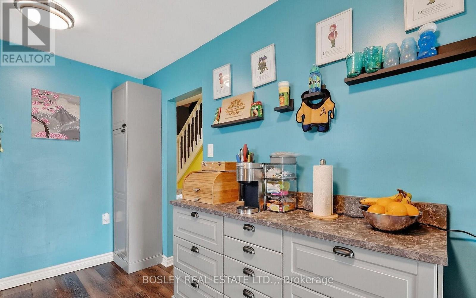 5401 Menzie Street, Niagara Falls, Ontario  L2E 2V7 - Photo 6 - X13064234