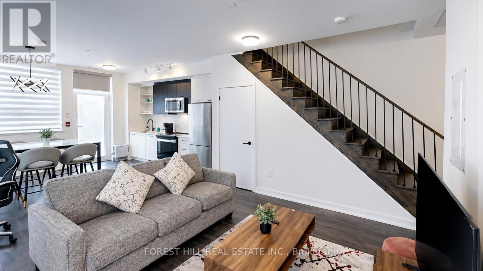 104 - 16 Symes Road, Toronto, Ontario  M6N 0B4 - Photo 10 - W13060164