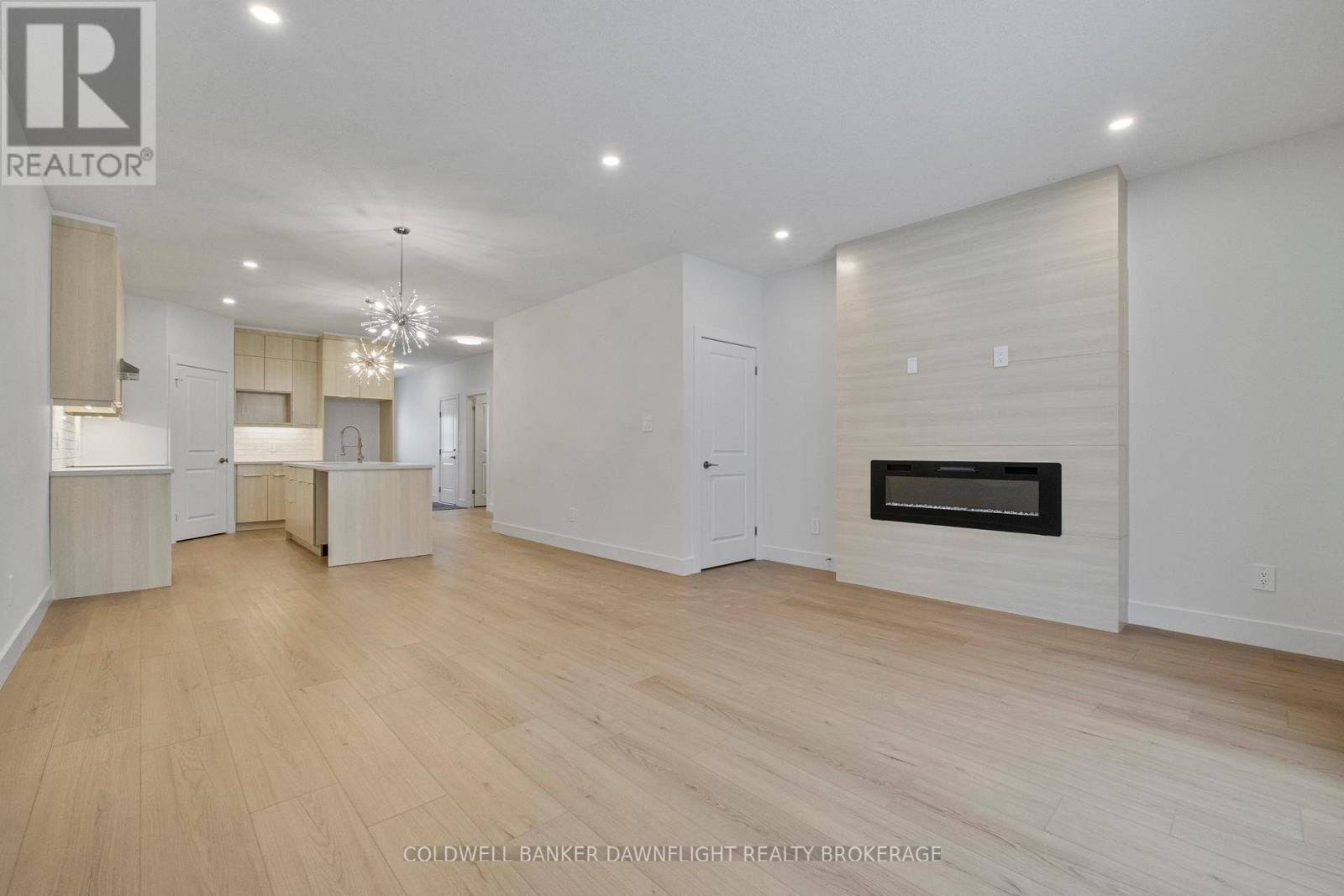 58 Moonlight Court, Central Huron, Ontario  N0M 1L0 - Photo 7 - X12750418