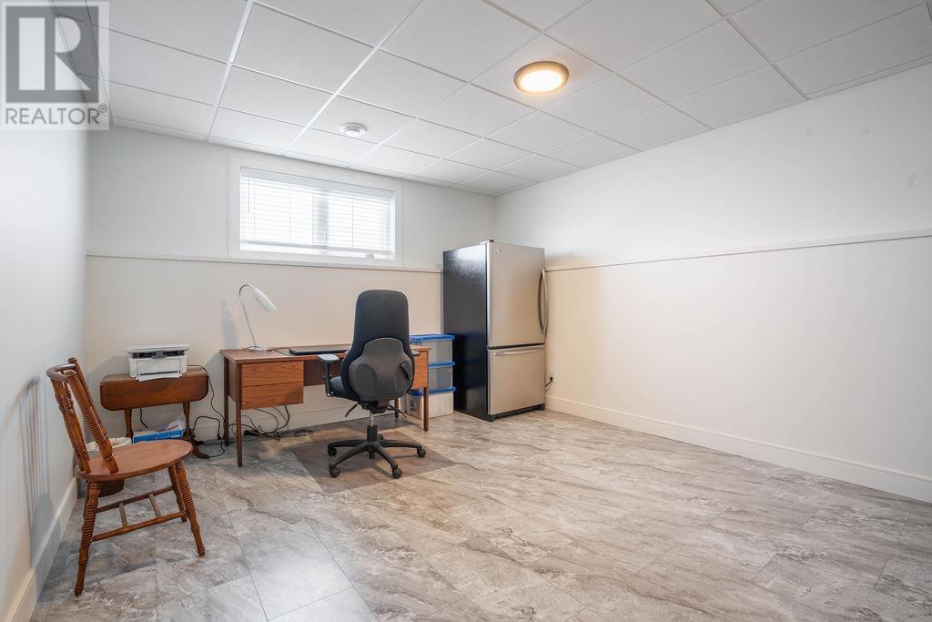 119 Chatfield Dr, Sault Ste. Marie, Ontario  P6A 0B5 - Photo 37 - SM260429