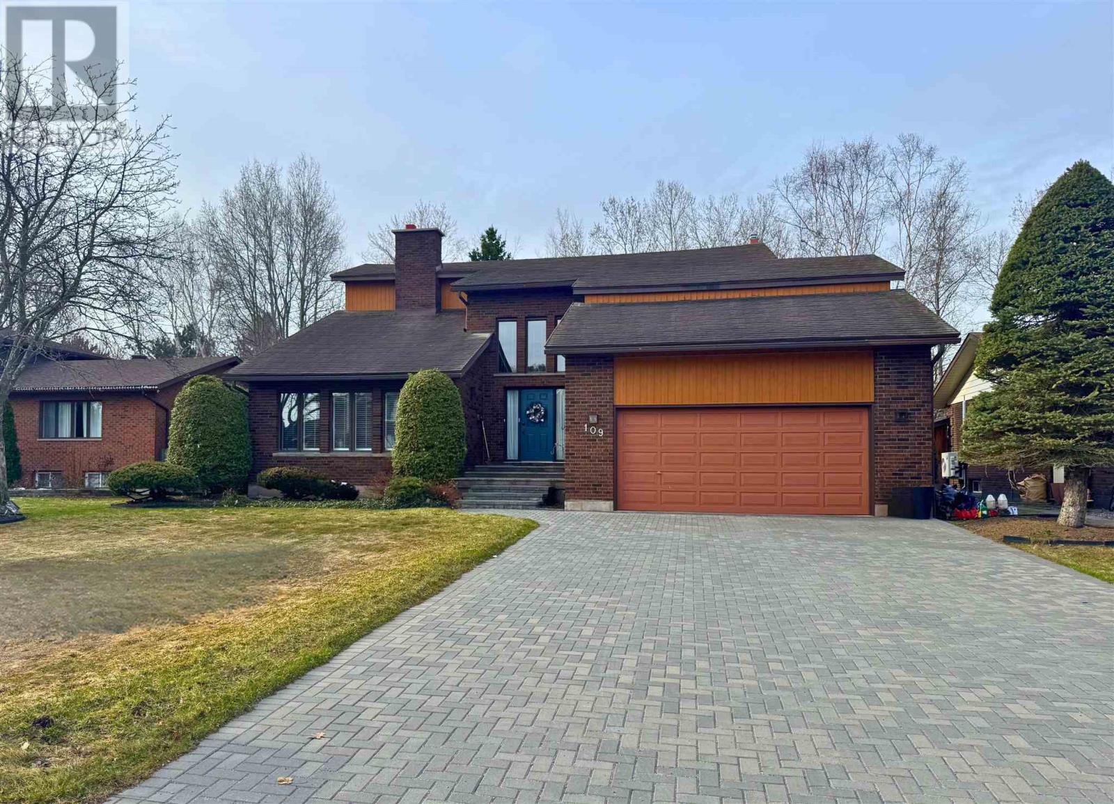 109 Greenview Lane, Sault Ste. Marie, Ontario