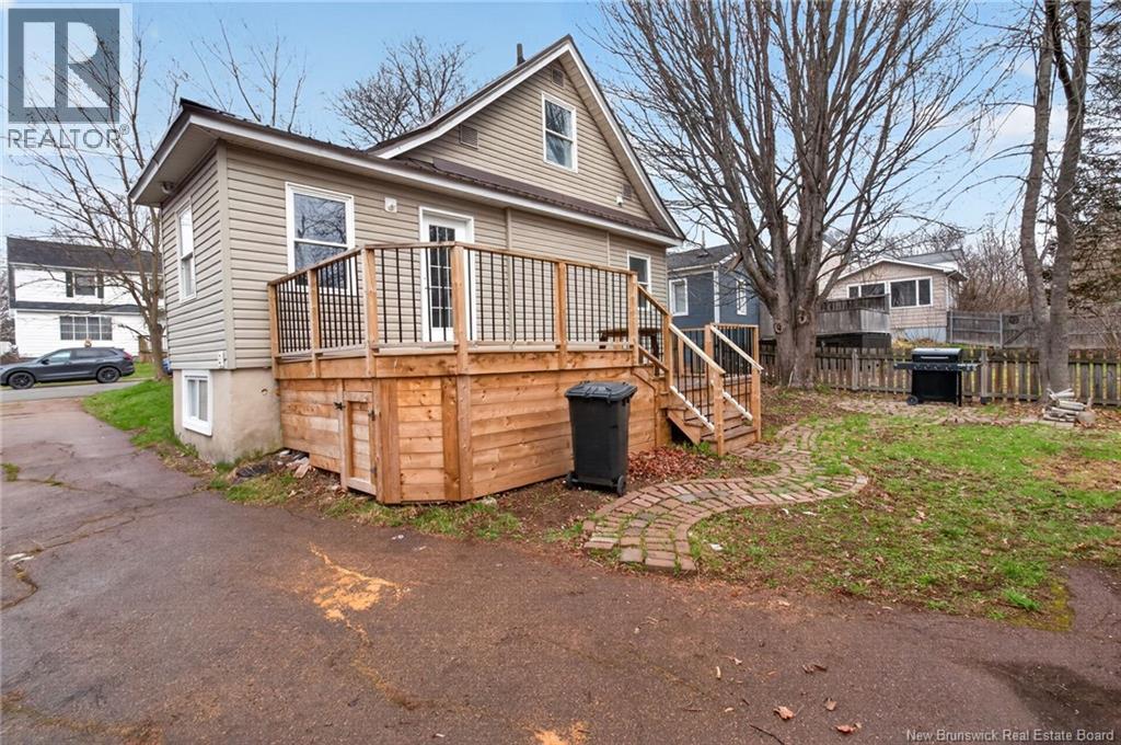 85 Rockland, Moncton, New Brunswick  E1A 3T4 - Photo 41 - NB138354
