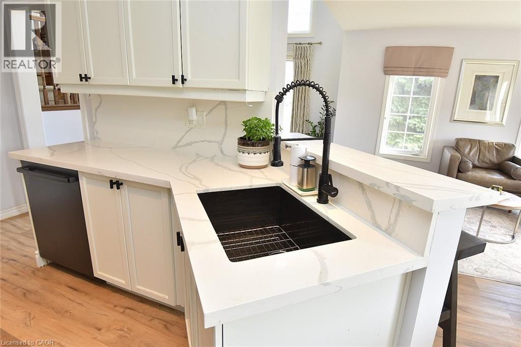 39 Panabaker Drive Unit# 7, Ancaster, Ontario  L9G 0A2 - Photo 15 - 40825893