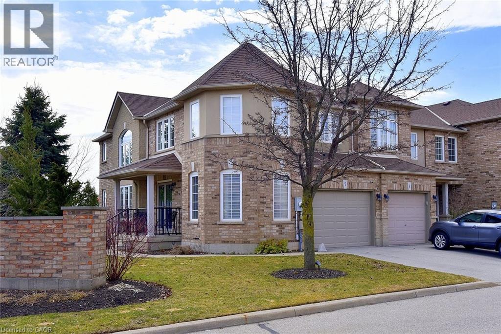 39 Panabaker Drive Unit# 7, Ancaster, Ontario  L9G 0A2 - Photo 3 - 40825893
