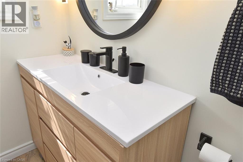 39 Panabaker Drive Unit# 7, Ancaster, Ontario  L9G 0A2 - Photo 33 - 40825893