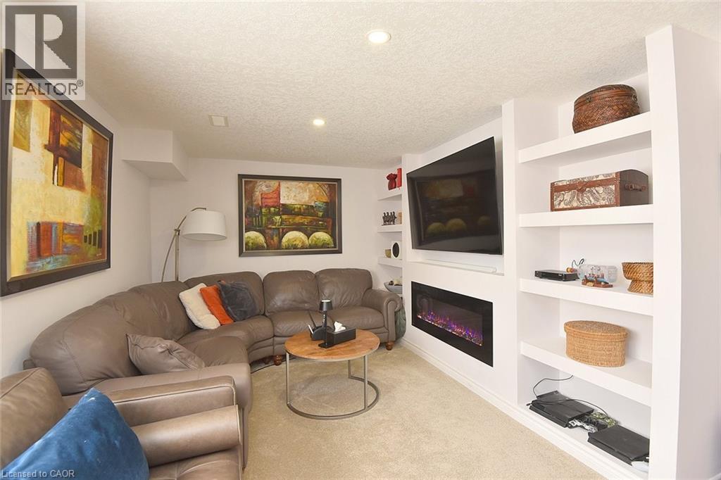 39 Panabaker Drive Unit# 7, Ancaster, Ontario  L9G 0A2 - Photo 42 - 40825893