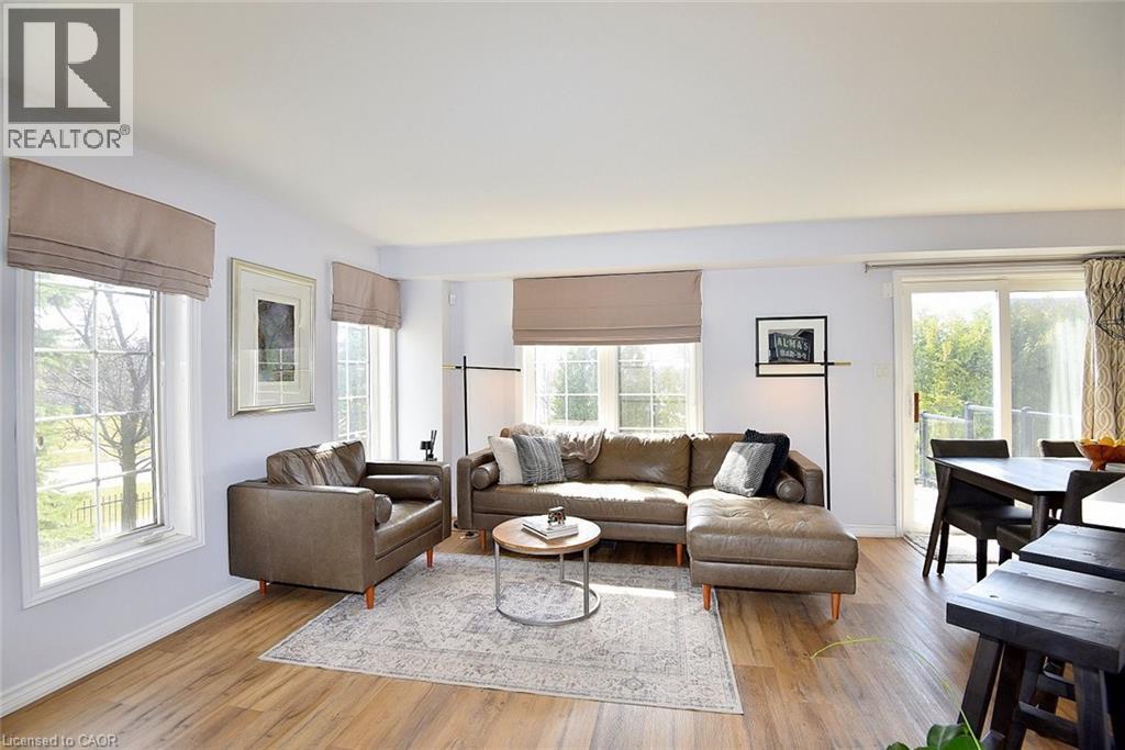39 Panabaker Drive Unit# 7, Ancaster, Ontario  L9G 0A2 - Photo 6 - 40825893
