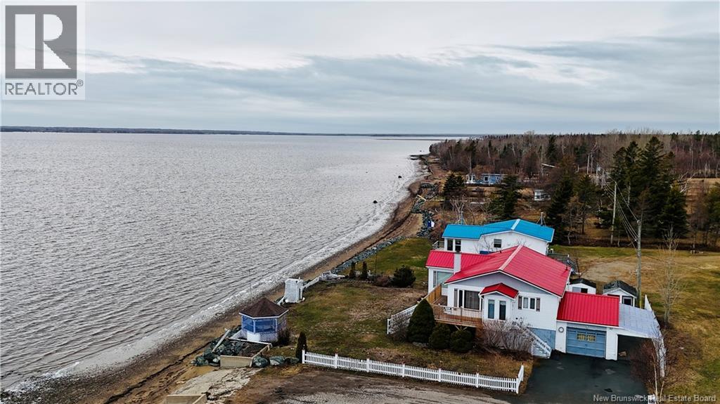 52 Blanchard Street, Maisonnette, New Brunswick  E8N 1W1 - Photo 5 - NB138077