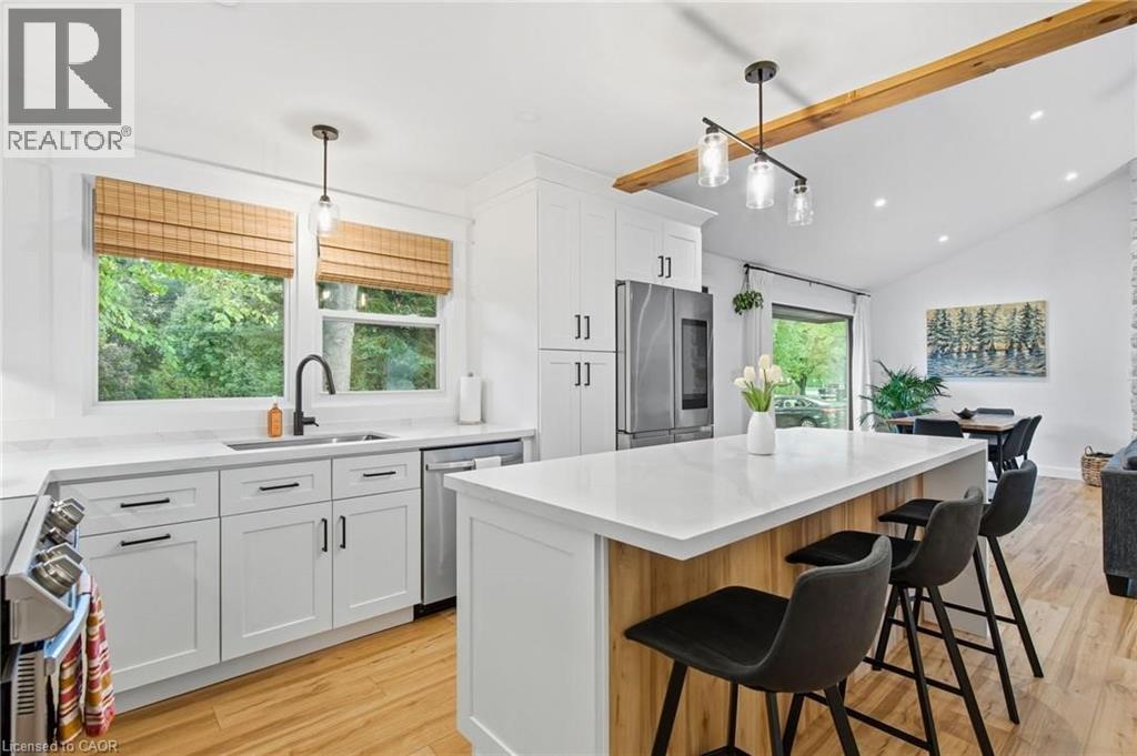 570 Westview Avenue, Hamilton, Ontario  L9G 1N9 - Photo 15 - 40812564