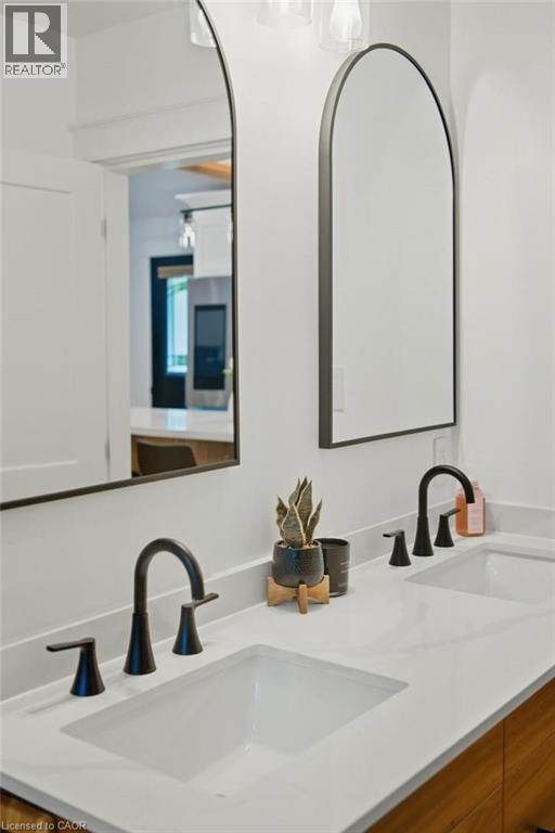 570 Westview Avenue, Hamilton, Ontario  L9G 1N9 - Photo 23 - 40812564