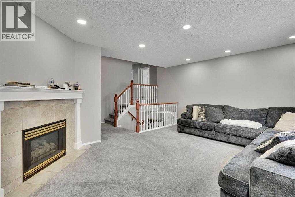 39 Douglasview Road SE, Calgary, Alberta  T2Z 2S8 - Photo 25 - A2292349