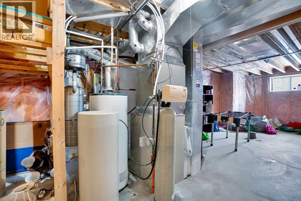 39 Douglasview Road SE, Calgary, Alberta  T2Z 2S8 - Photo 46 - A2292349