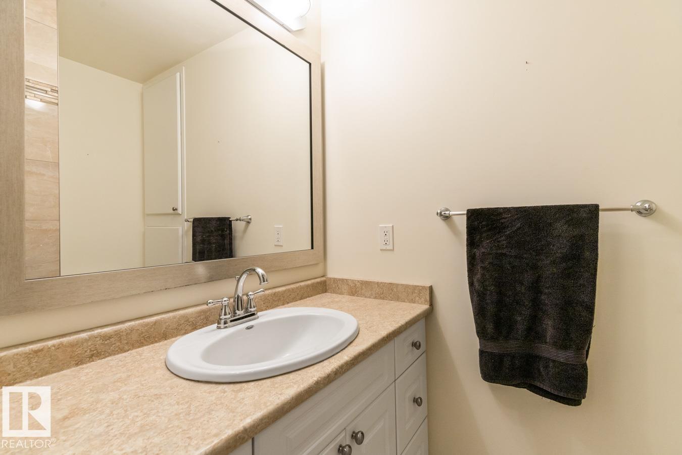 18536 68 Av Nw, Edmonton, Alberta  T5T 2M7 - Photo 15 - E4484925