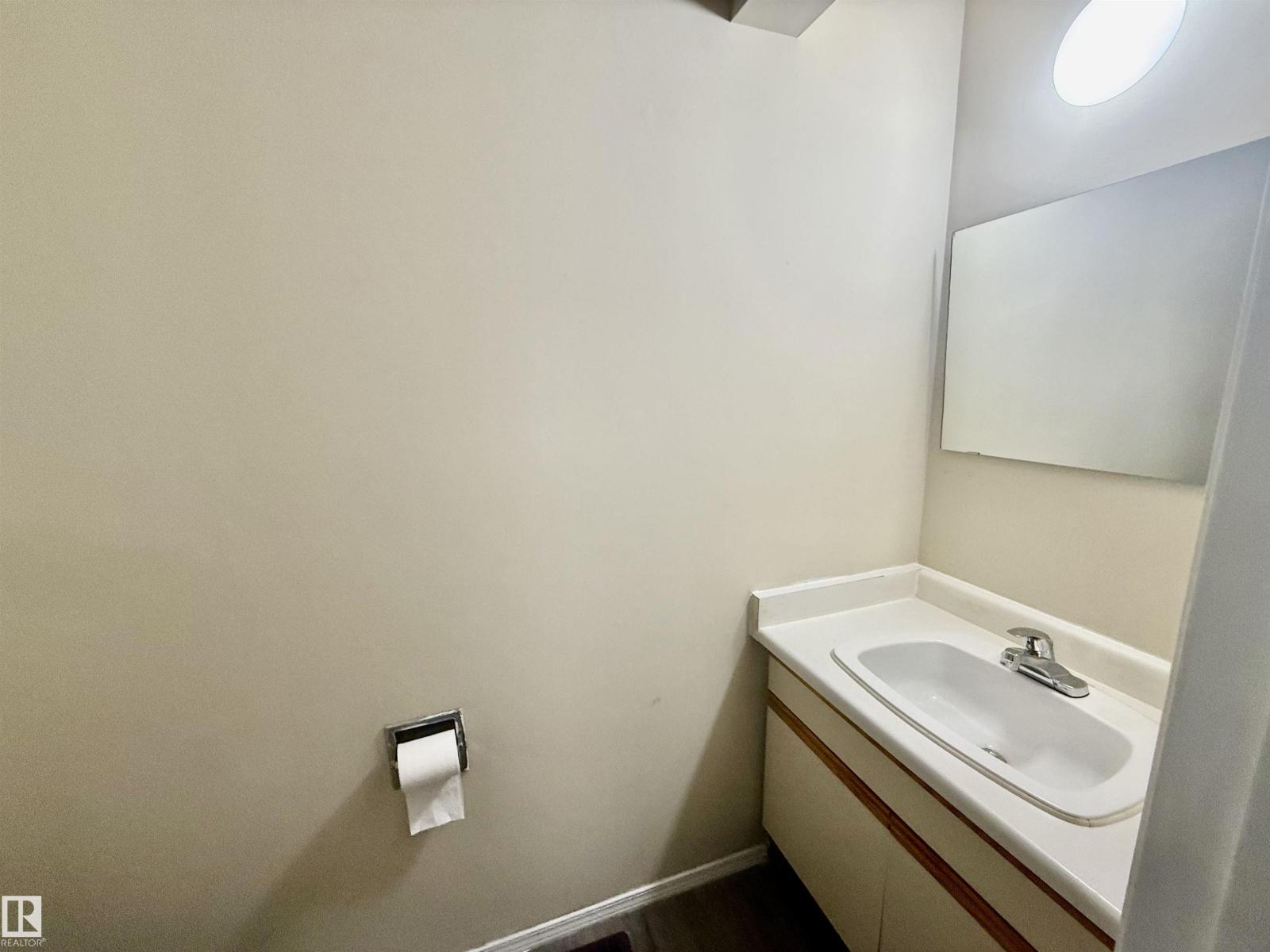 10905 74 Av Nw, Edmonton, Alberta  T6G 2T6 - Photo 13 - E4484926