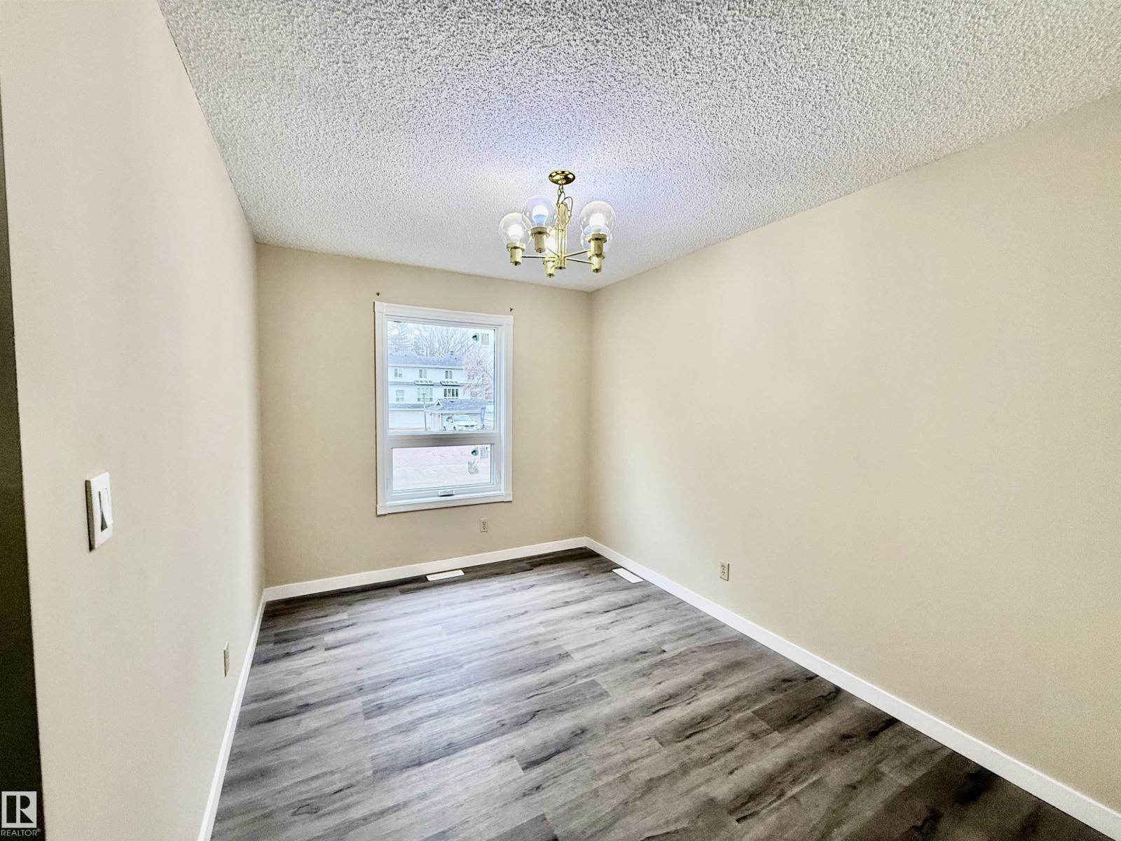 10905 74 Av Nw, Edmonton, Alberta  T6G 2T6 - Photo 8 - E4484926