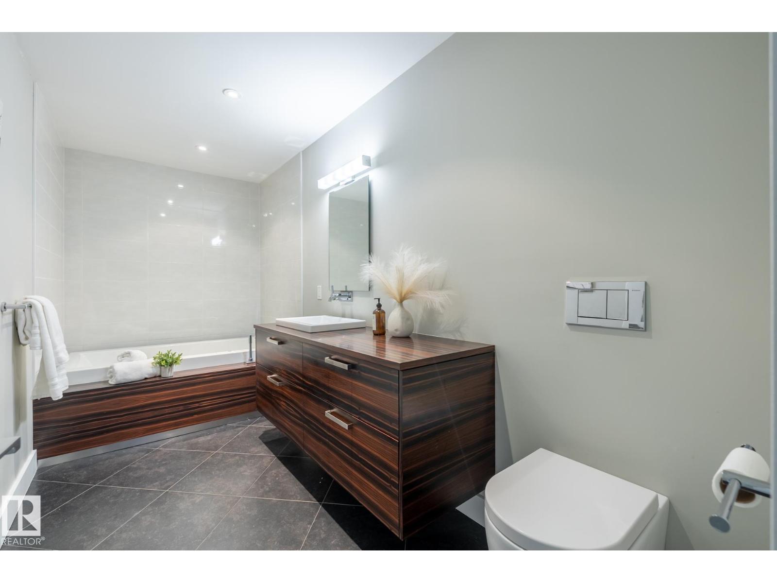 4204 Aspen Dr E Nw, Edmonton, Alberta  T6J 2A9 - Photo 21 - E4484927