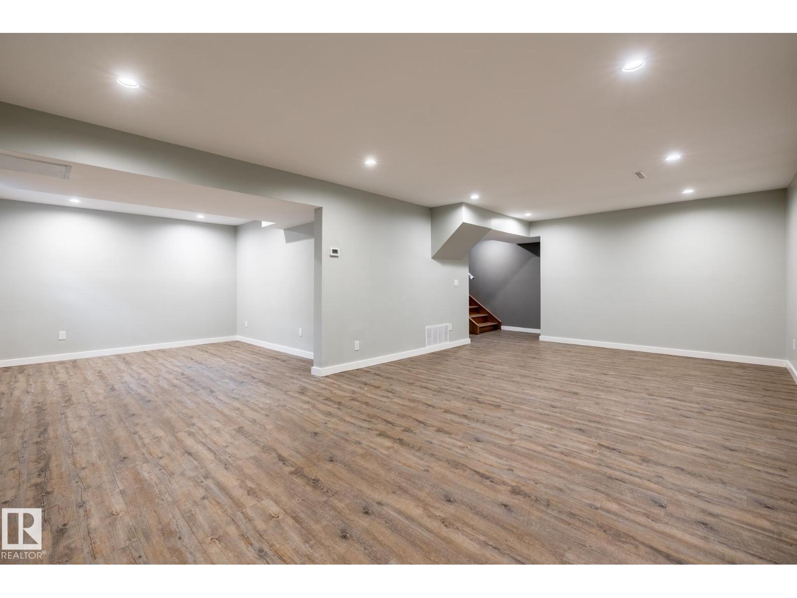 4204 Aspen Dr E Nw, Edmonton, Alberta  T6J 2A9 - Photo 39 - E4484927