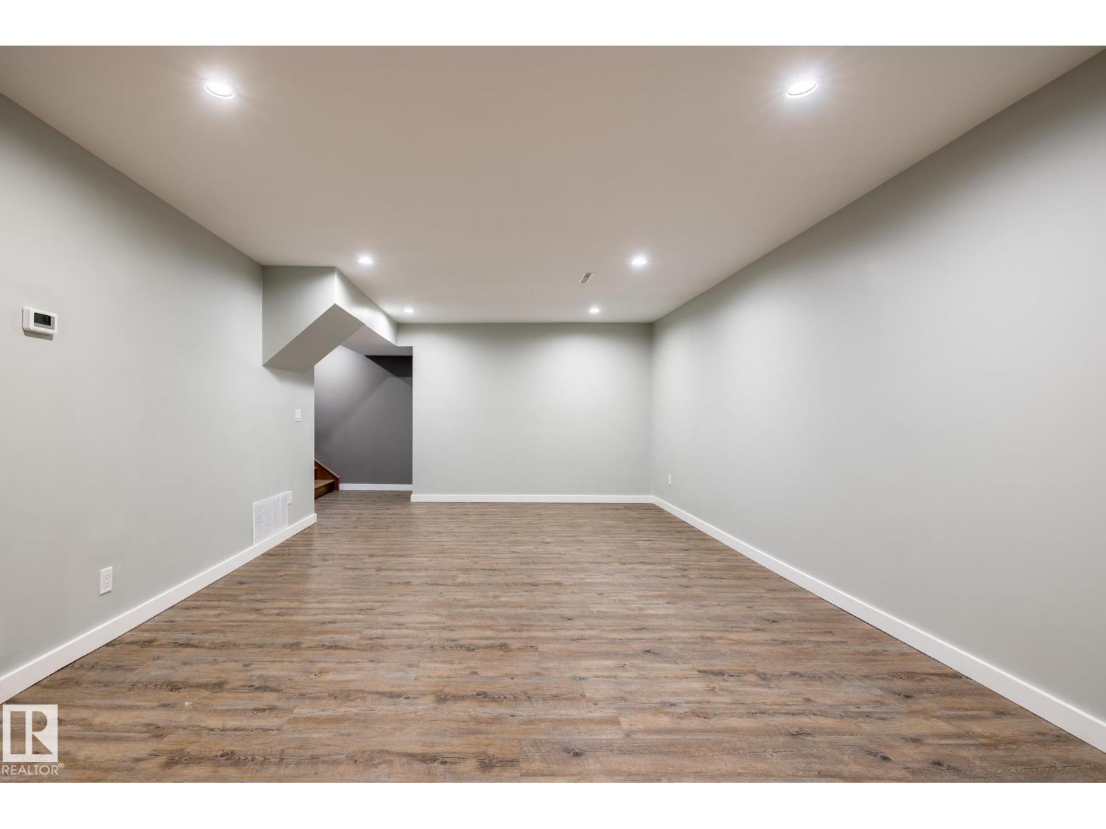 4204 Aspen Dr E Nw, Edmonton, Alberta  T6J 2A9 - Photo 41 - E4484927