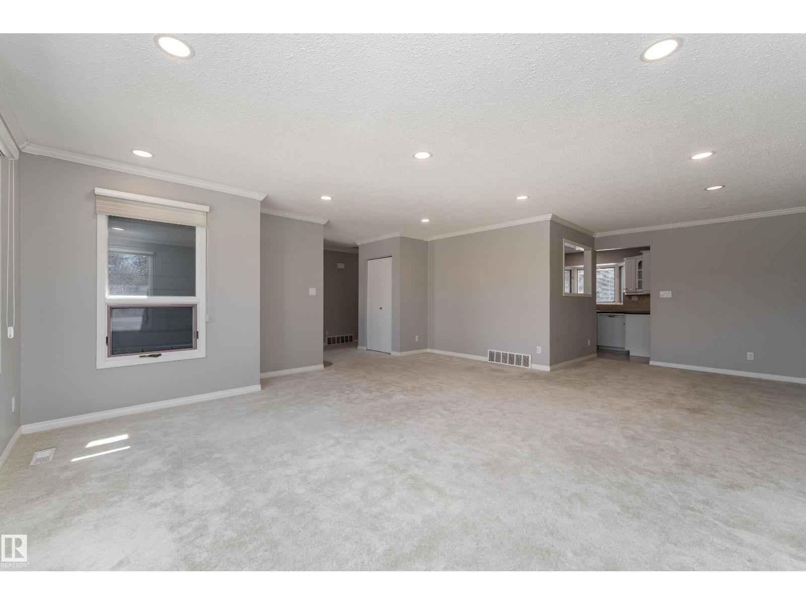 4212 52 St, Camrose, Alberta  T4V 1T4 - Photo 3 - E4484930