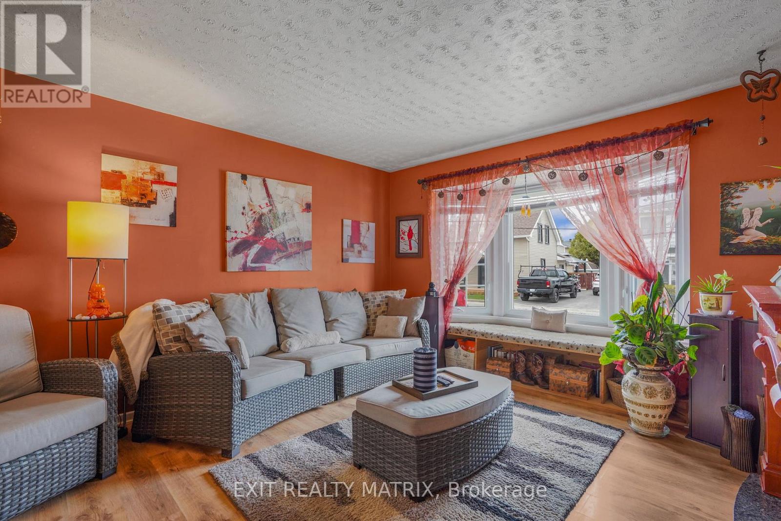 303 Kipling Street, Hawkesbury, Ontario  K6A 2N3 - Photo 4 - X13064128