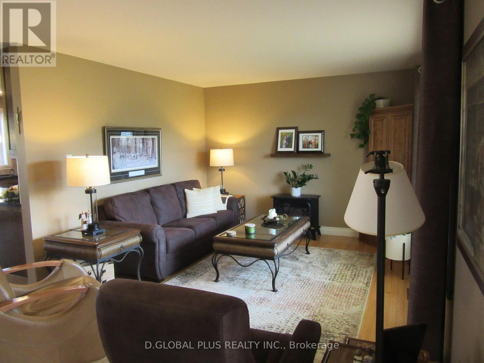 8 David Street, South Stormont, Ontario  K0C 1M0 - Photo 8 - X13064298