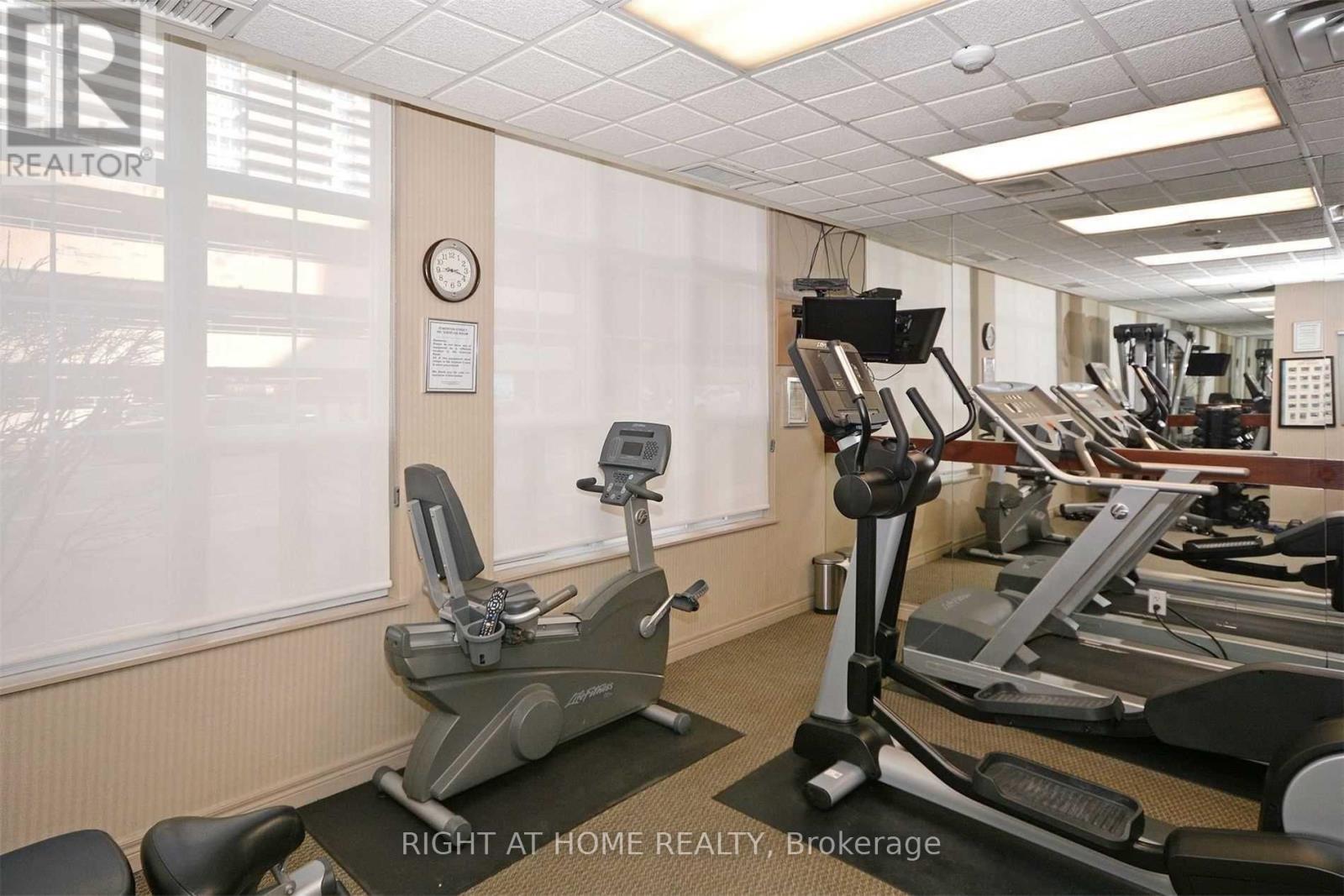 1602 - 35 Merton Street, Toronto, Ontario  M4S 1A7 - Photo 14 - C13064112