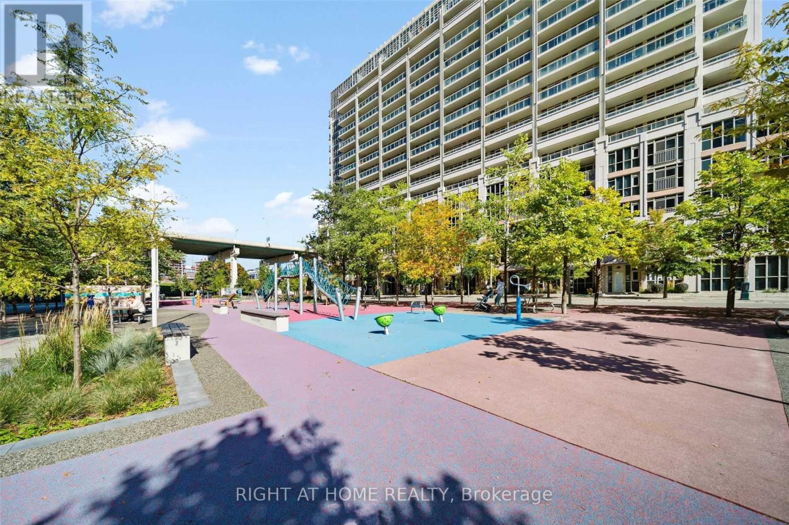 665 - 209 Fort York Boulevard, Toronto, Ontario  M5V 4A1 - Photo 35 - C13064230