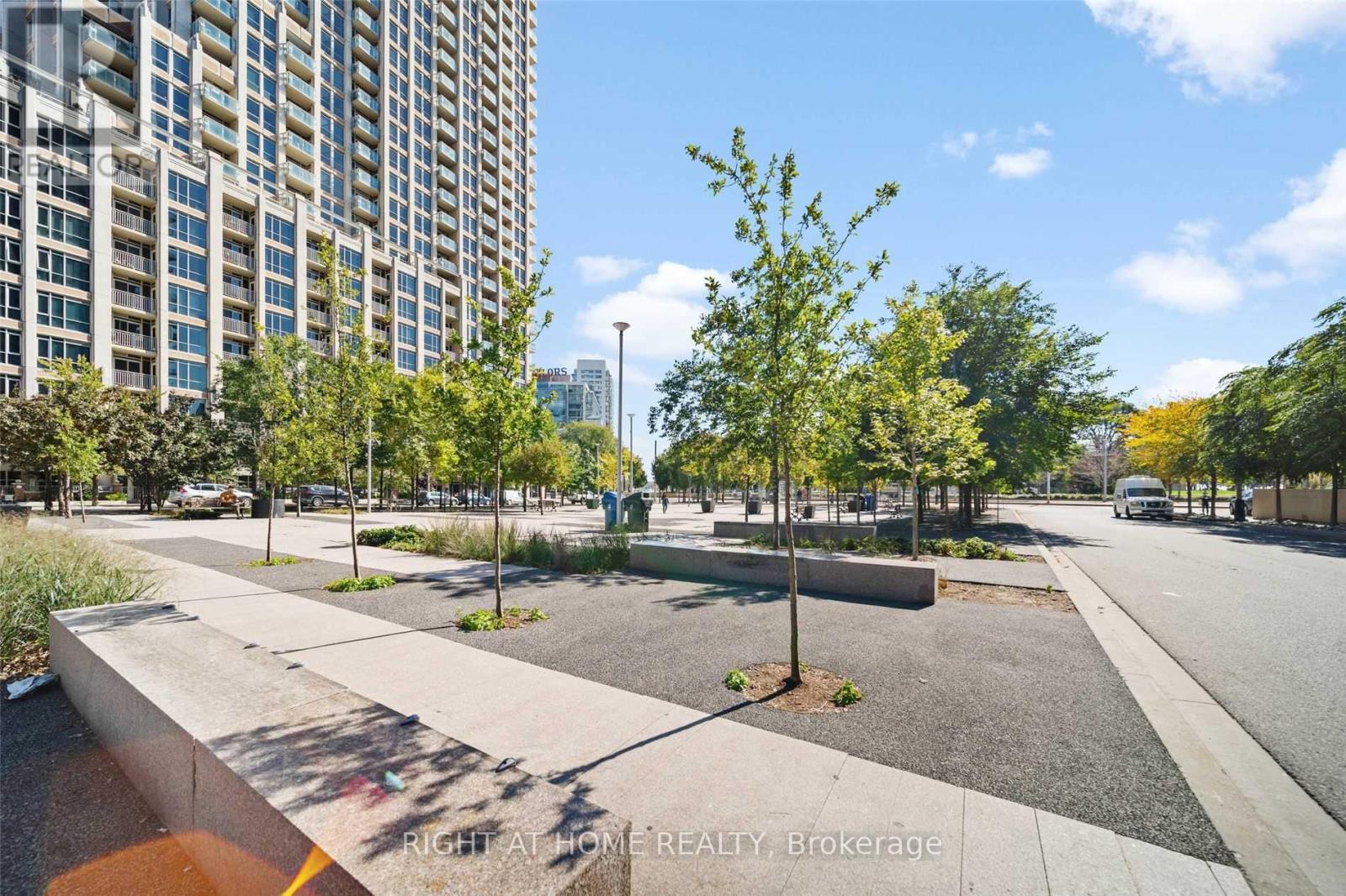 665 - 209 Fort York Boulevard, Toronto, Ontario  M5V 4A1 - Photo 36 - C13064230