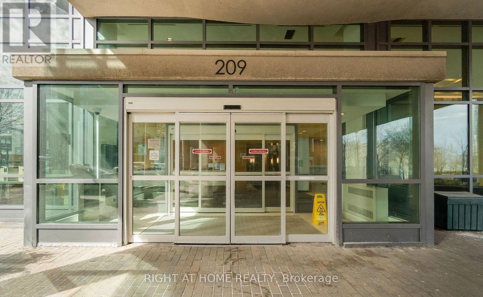 665 - 209 Fort York Boulevard, Toronto, Ontario  M5V 4A1 - Photo 6 - C13064230