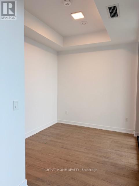 2806 - 29 Green Trail Court, Toronto, Ontario  M2K 0J9 - Photo 4 - C13064246