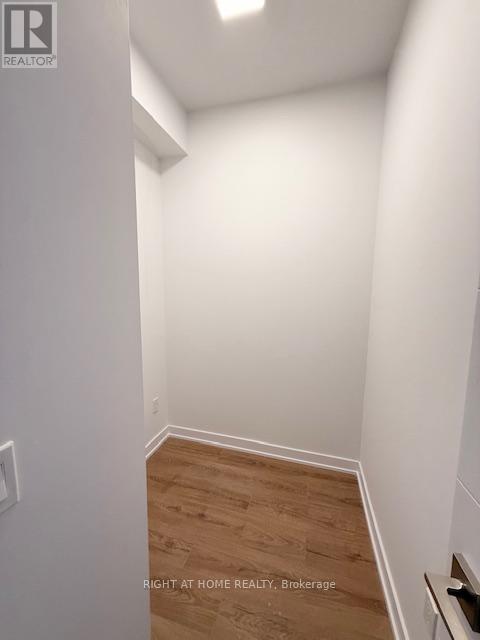 2806 - 29 Green Trail Court, Toronto, Ontario  M2K 0J9 - Photo 8 - C13064246