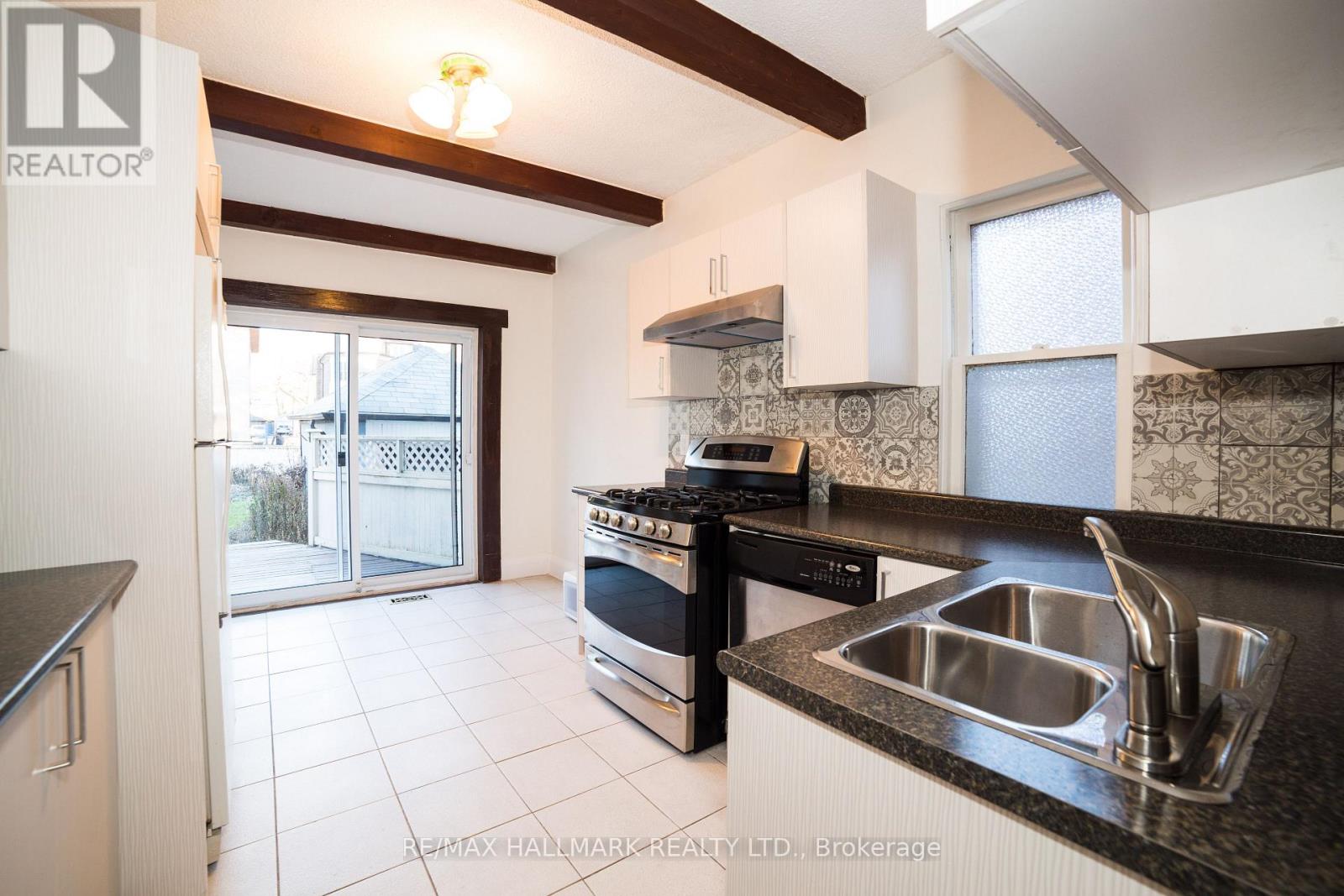 40 Snowdon Avenue, Toronto, Ontario  M4N 2A6 - Photo 10 - C13064250