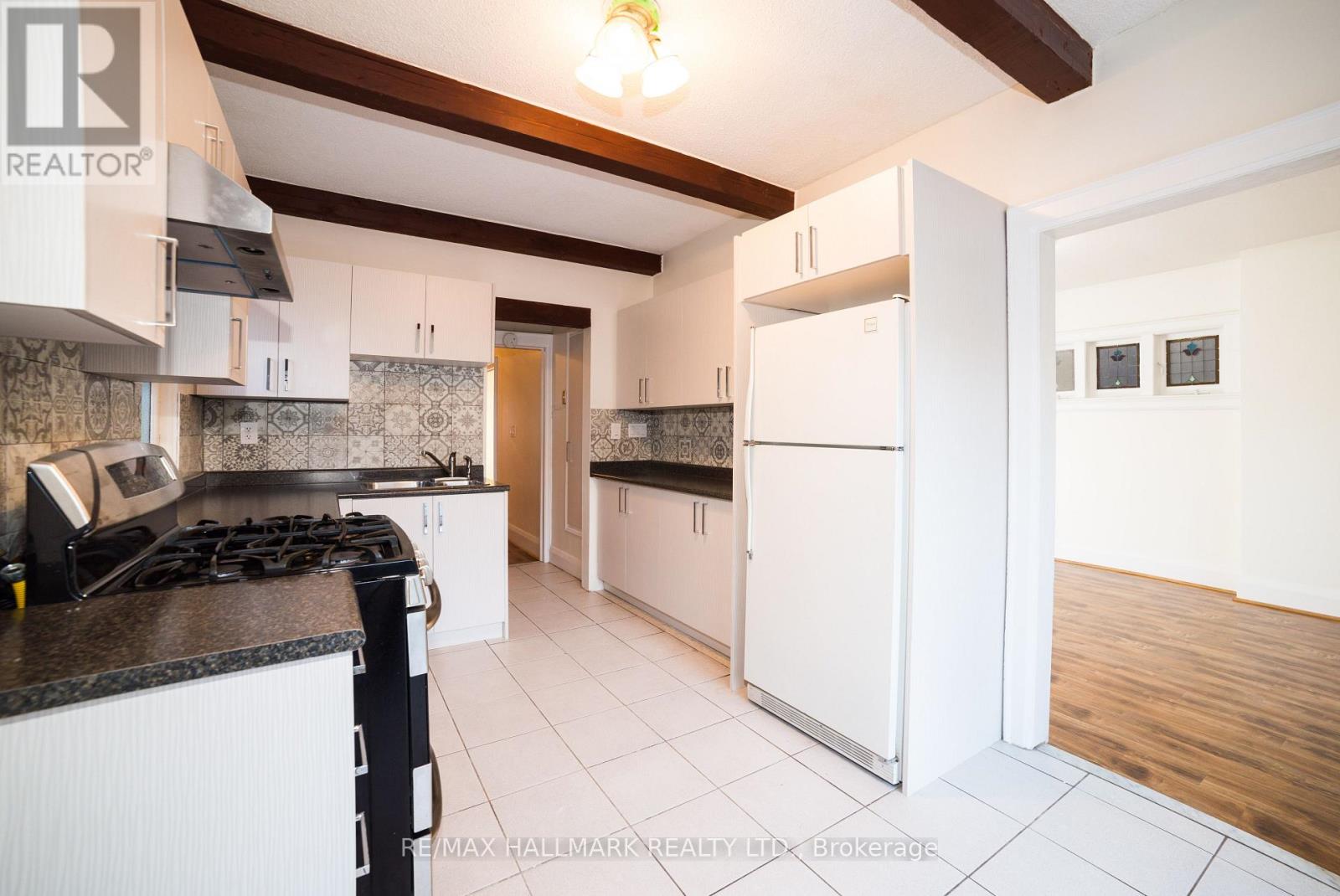 40 Snowdon Avenue, Toronto, Ontario  M4N 2A6 - Photo 11 - C13064250
